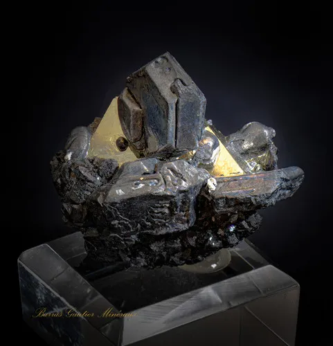 Galéne on Pyrite - image 2