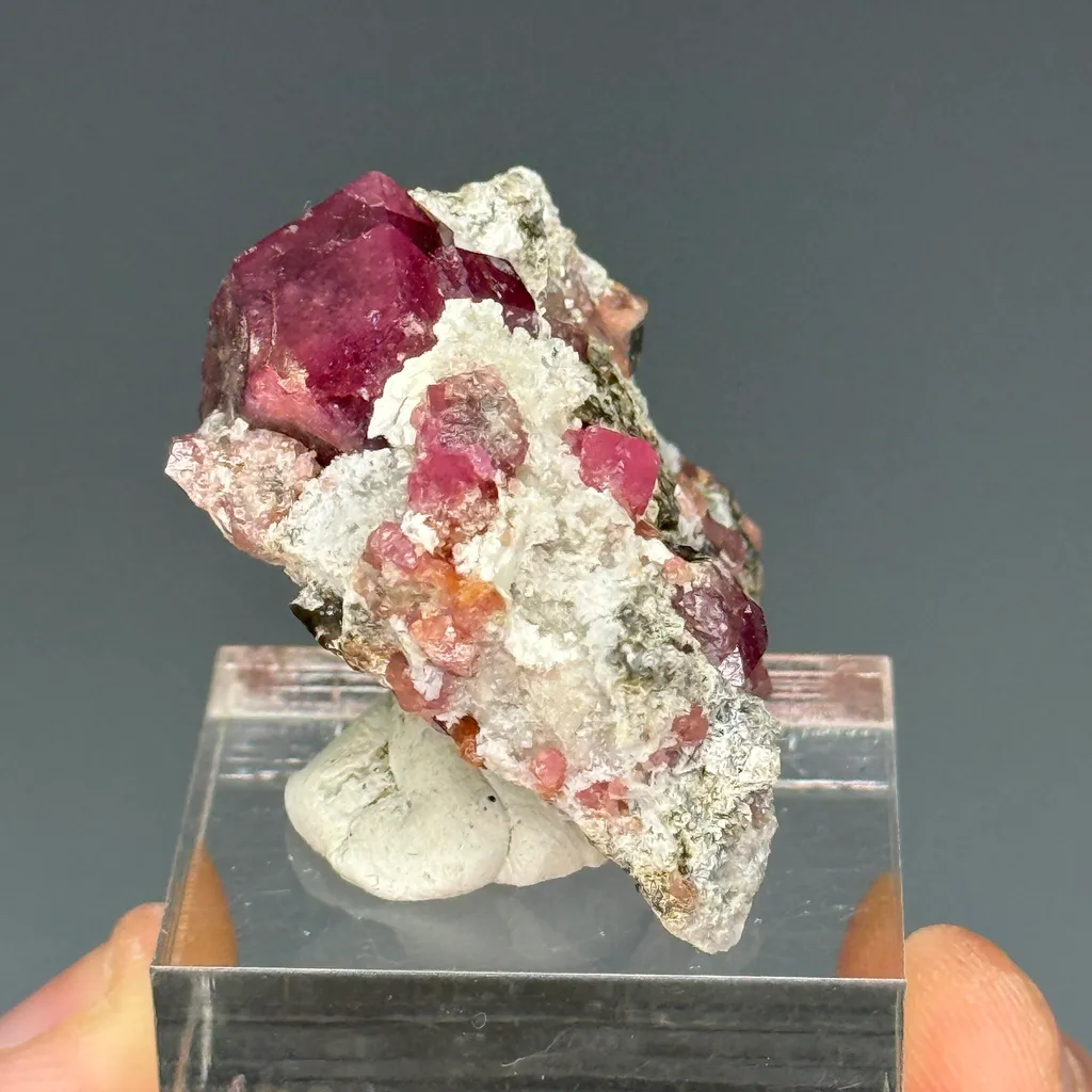 Garnet - image 2