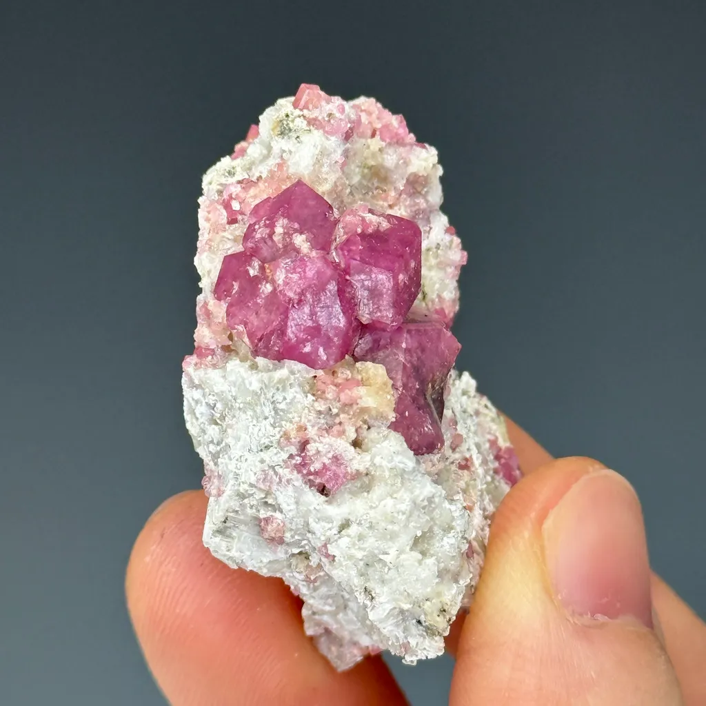 Garnet - image 3