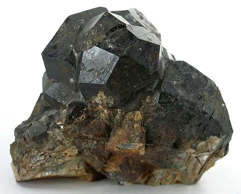 Garnet image