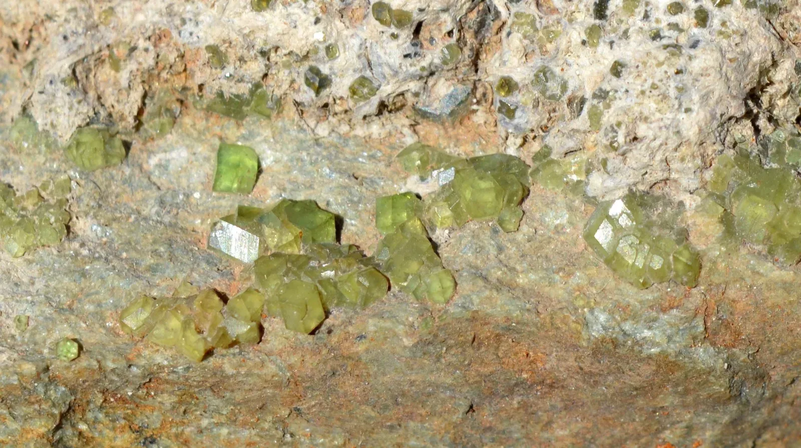 Garnet Andradite var. Demantoid 81 grams - Malenco Valley, Lombardy, Italy - image 2