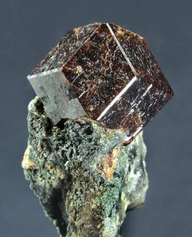 Garnet - image 1
