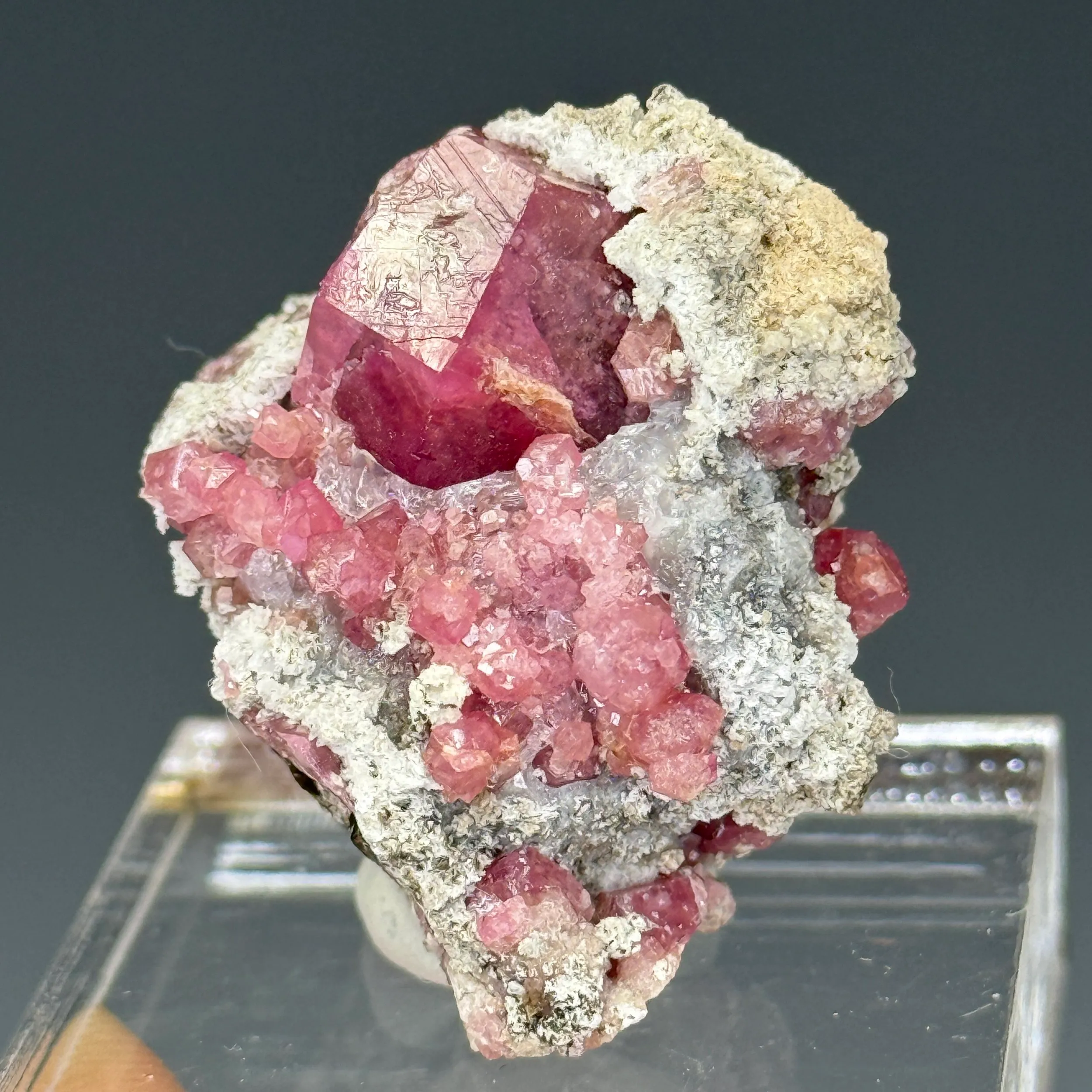 Garnet - image 1