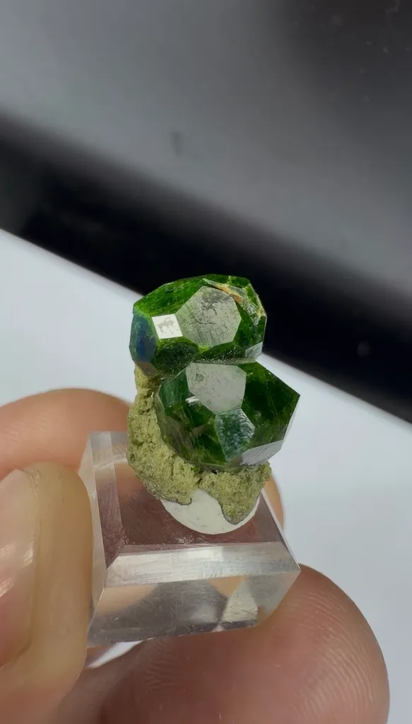 Garnet from Belqeys Mountain - image 6