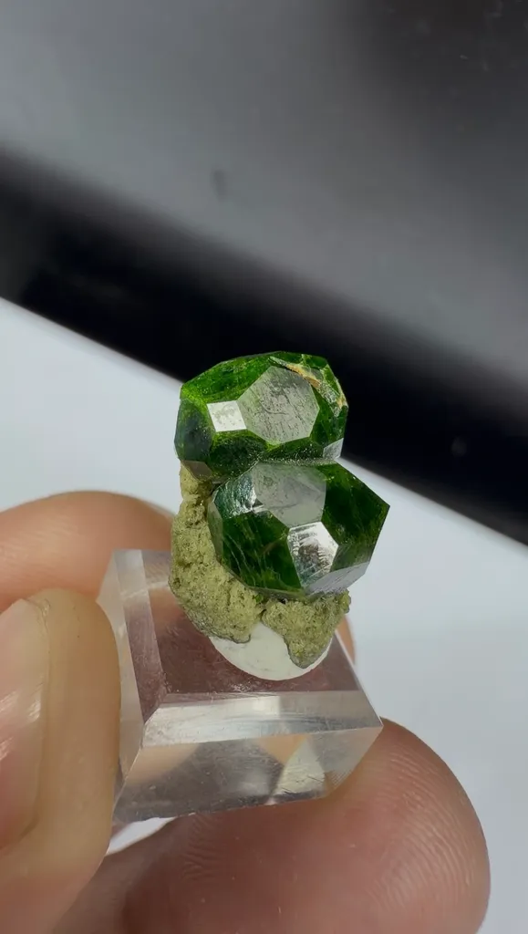 Garnet from Belqeys Mountain - image 3
