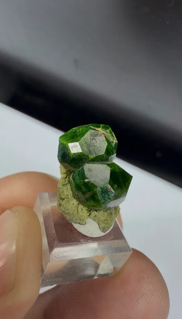 Garnet from Belqeys Mountain - image 2