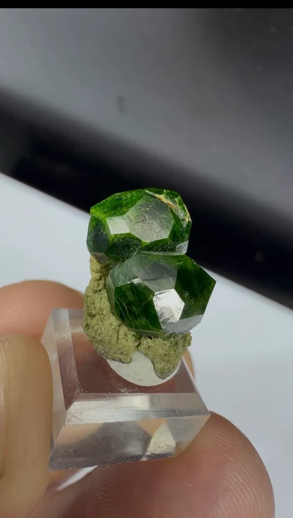 Garnet from Belqeys Mountain - image 5