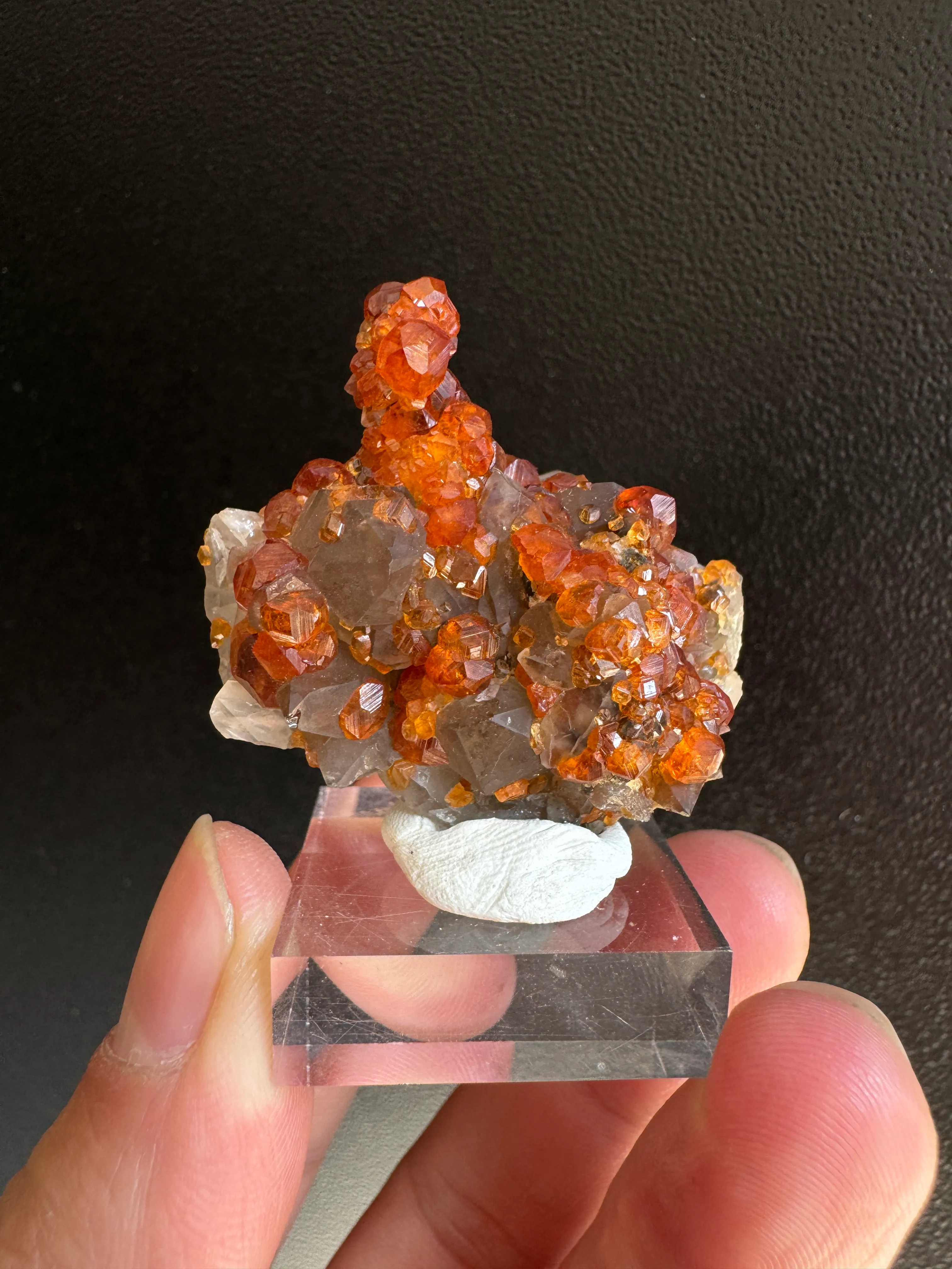 Garnet from China, Fujian - image 1