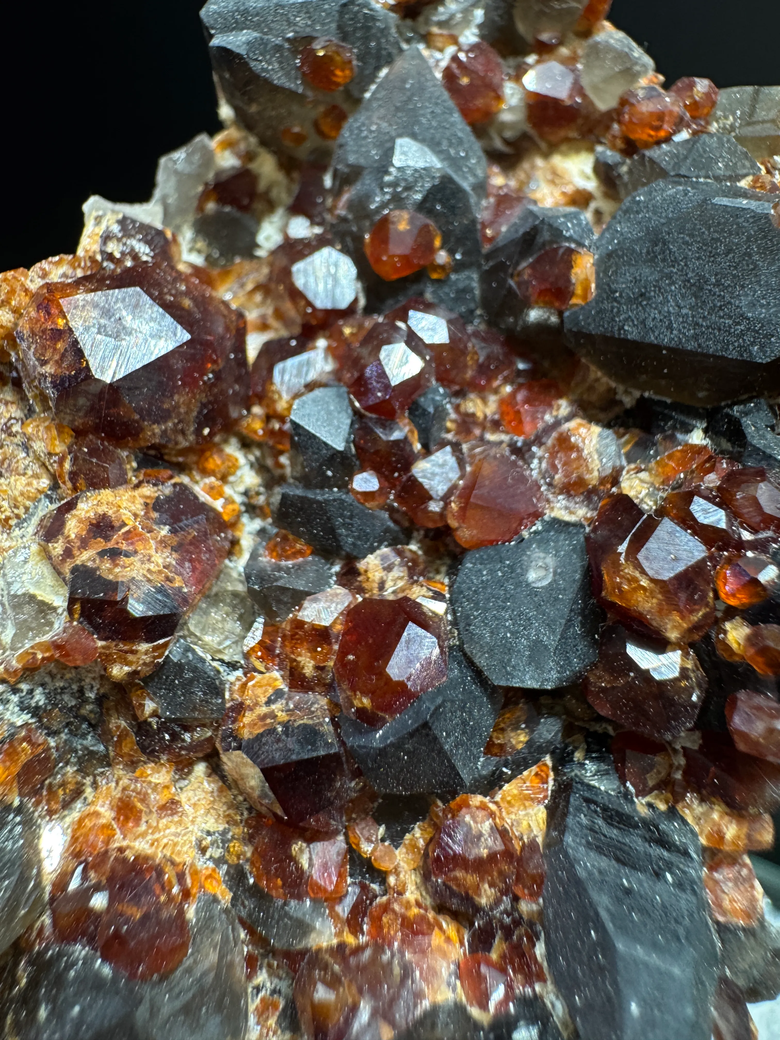 Garnet from China, Fujian, Yunxiao Co., Tongbei - image 7