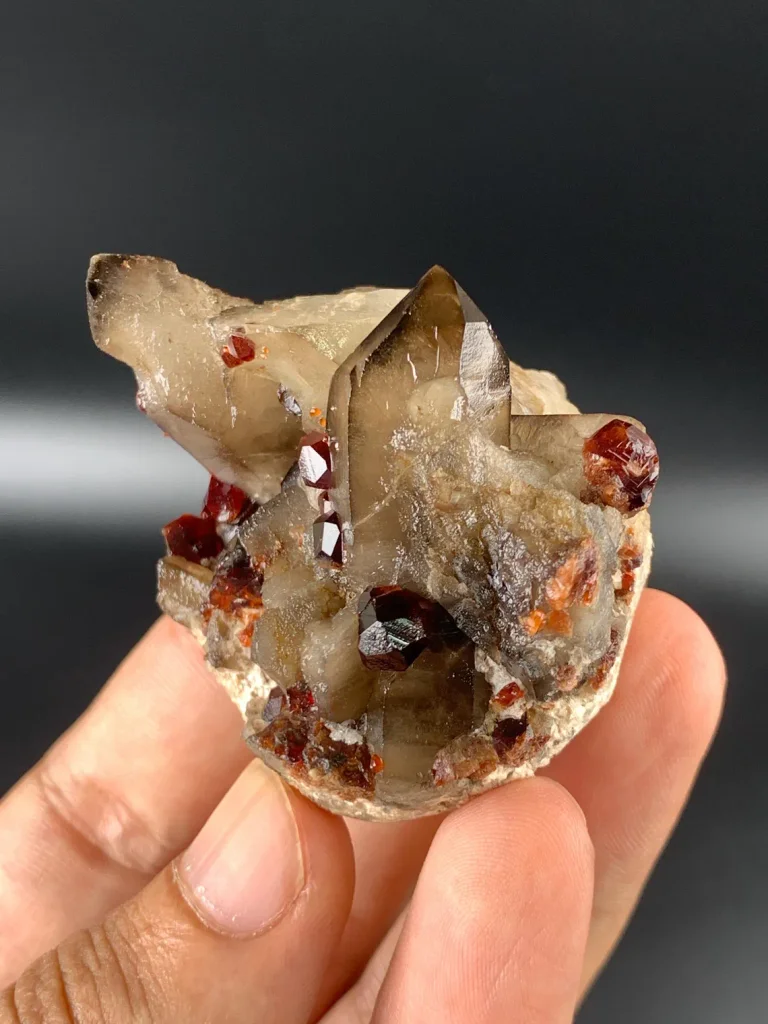 Garnet from China - image 8