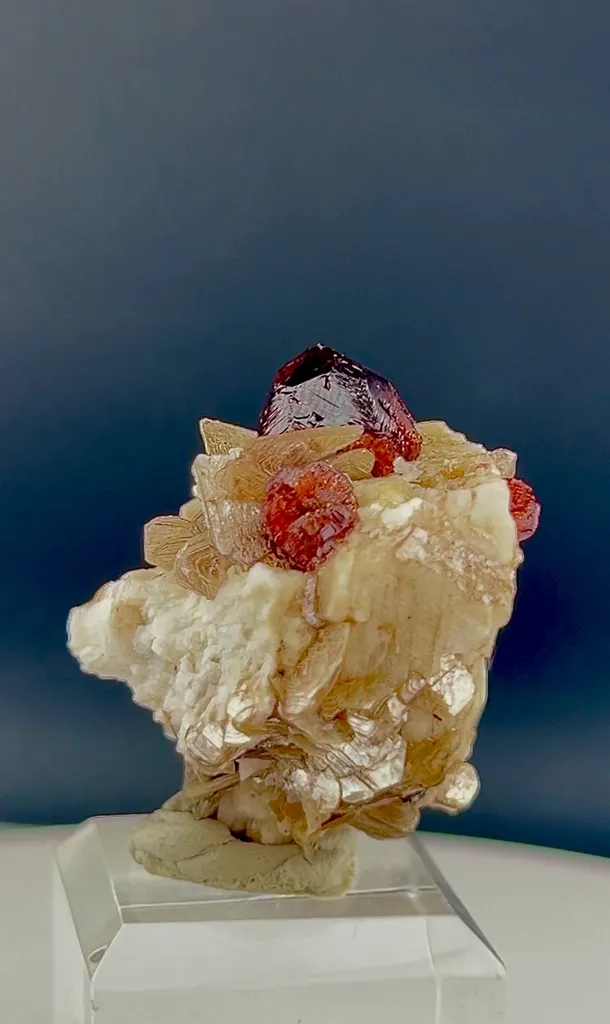 Garnet from Pakistan - image 3