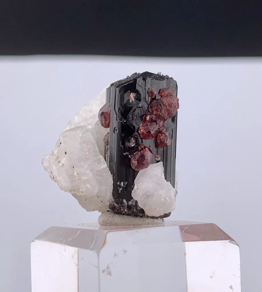 Garnet from Pakistan - image 5