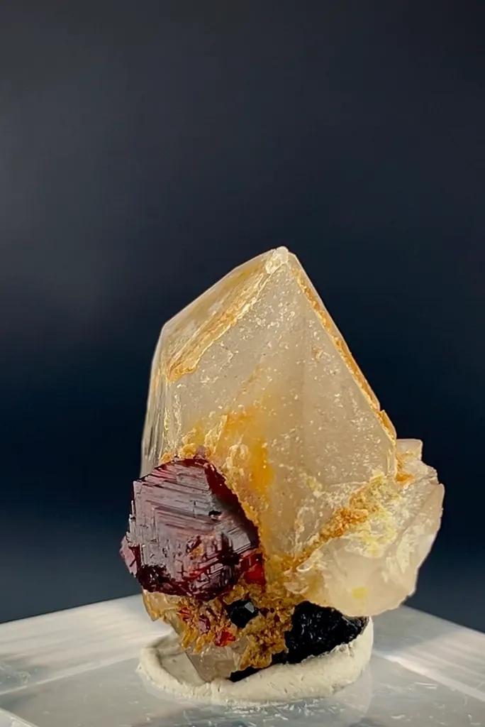 Garnet from Pakistan - image 3