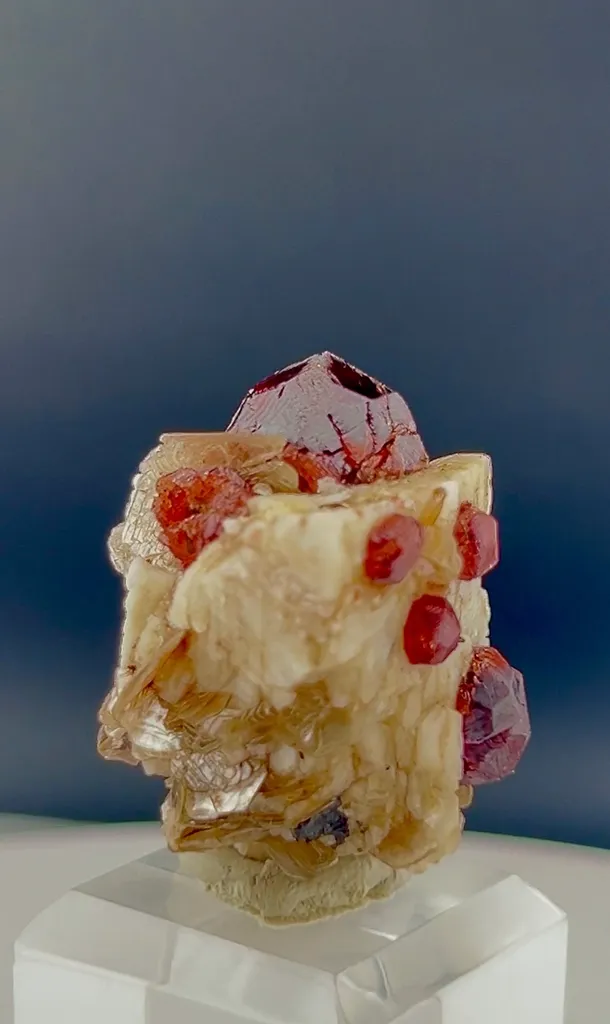 Garnet from Pakistan - image 7