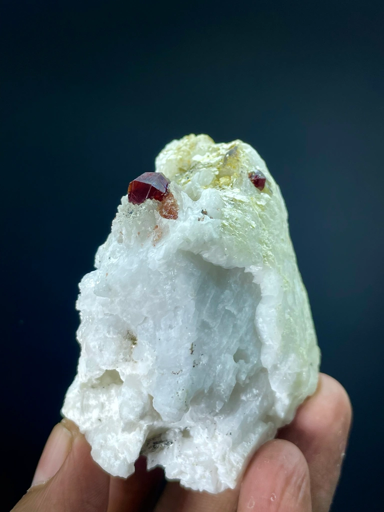 Garnet from Pakistan - image 8
