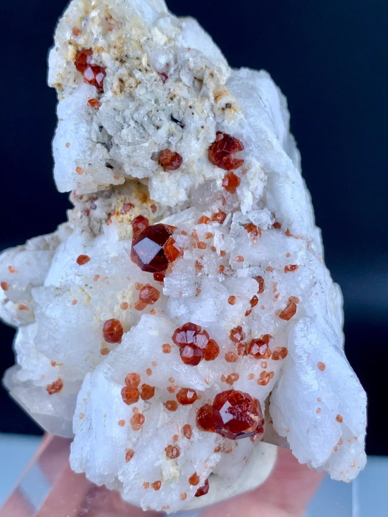 Garnet from Pakistan - image 3