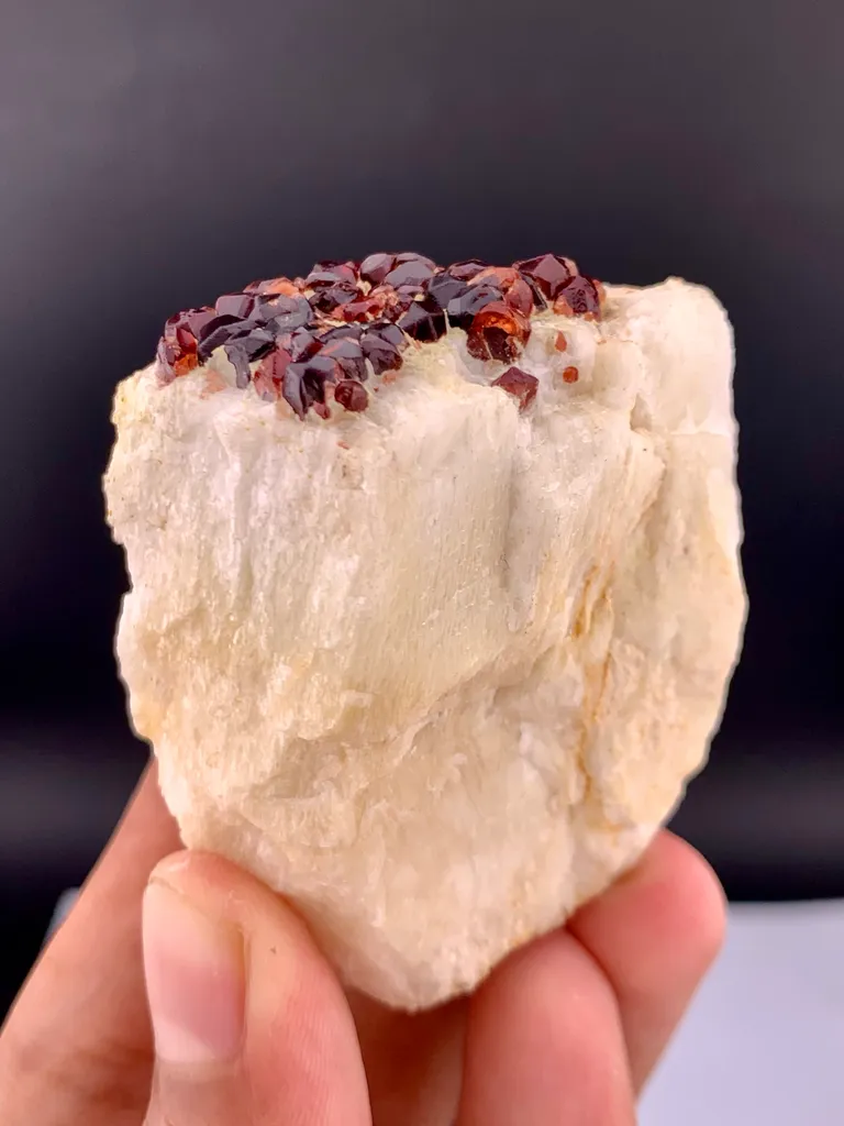 Garnet from Pakistan - image 5
