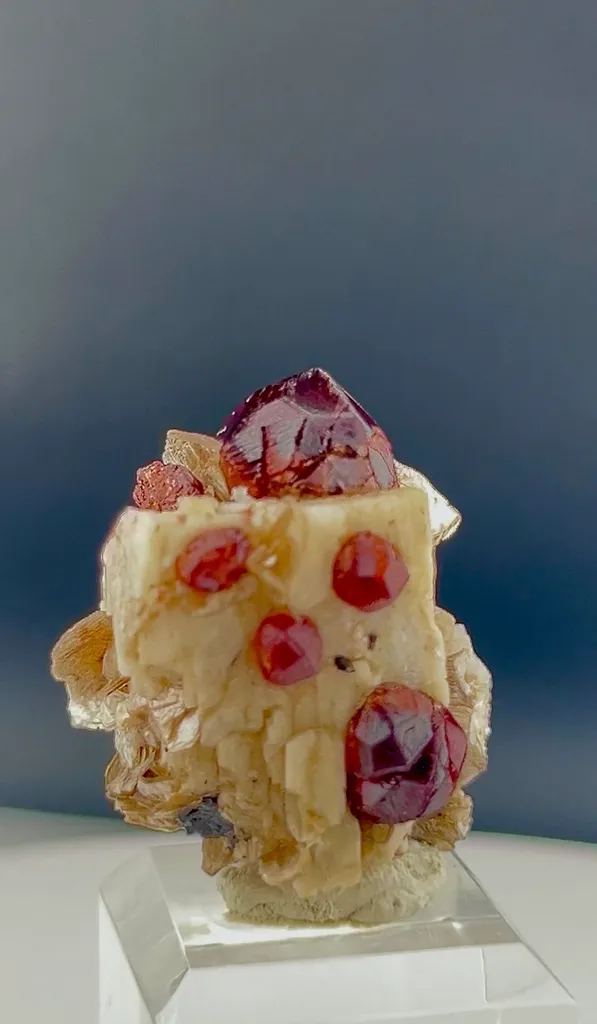 Garnet from Pakistan - image 5