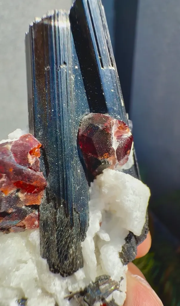 Garnet from Pakistan - image 8