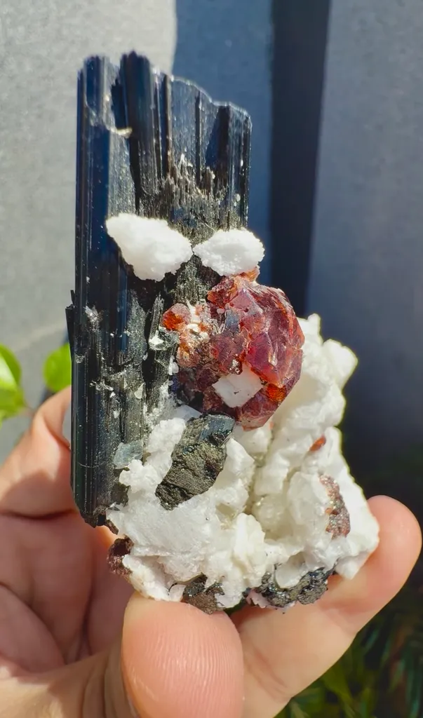 Garnet from Pakistan - image 9