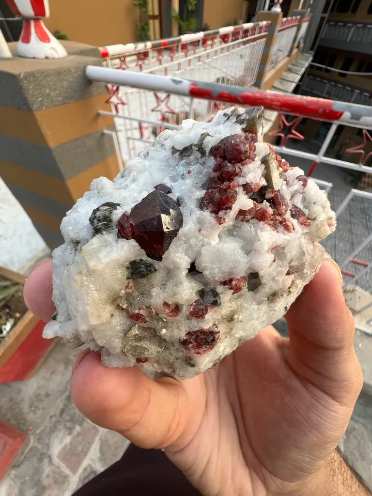 Garnet from Pakistan, Gilgit-Baltistan, Skardu District - image 8