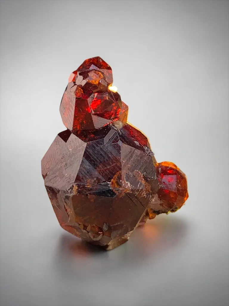 Garnet from Pakistan, Gilgit-Baltistan, Skardu District - image 4