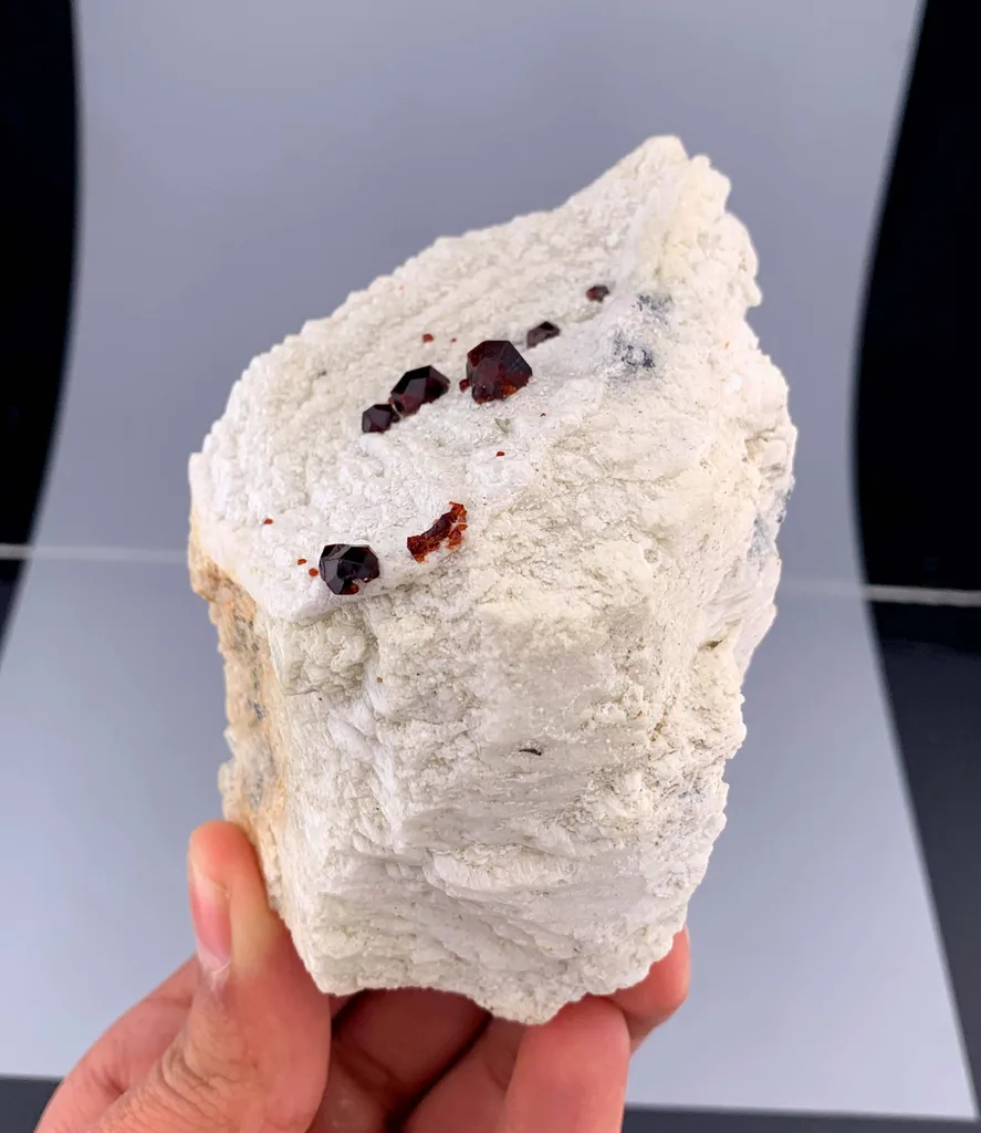 Garnet from Pakistan - image 6