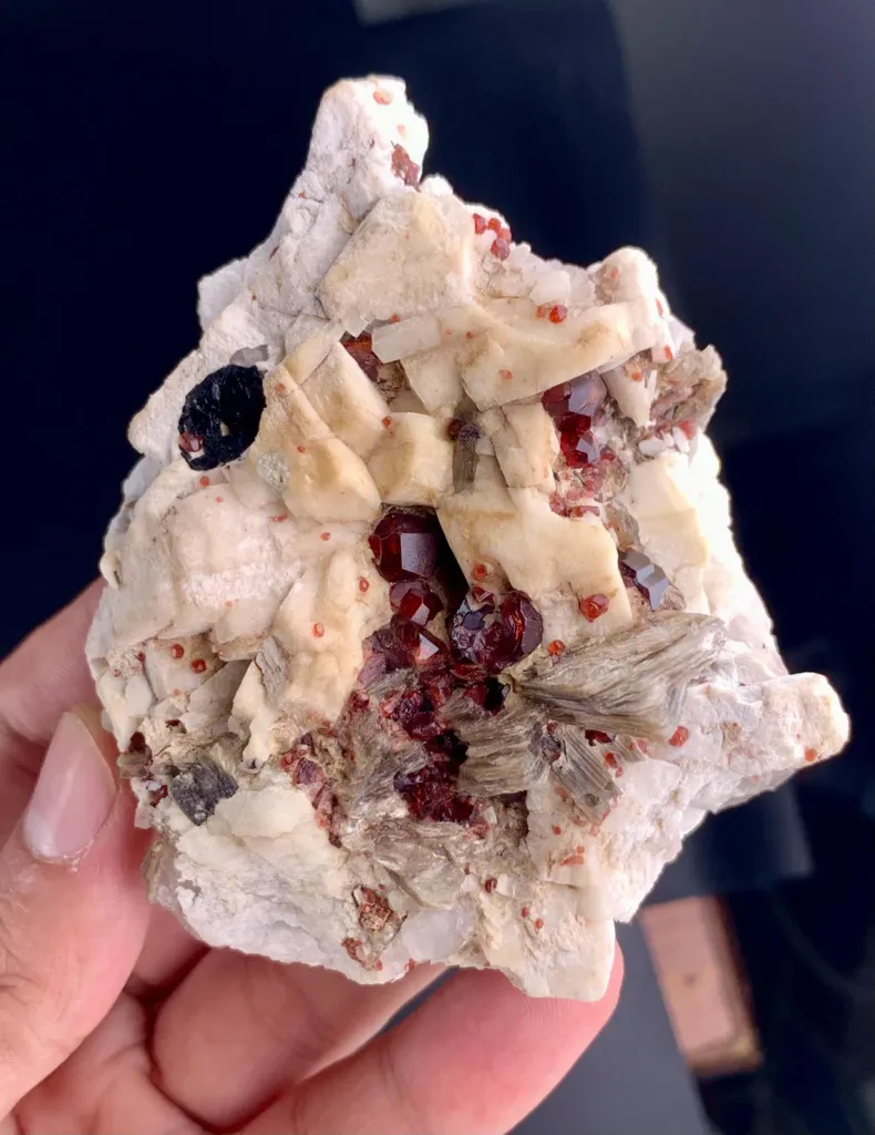 Garnet from Pakistan - image 7