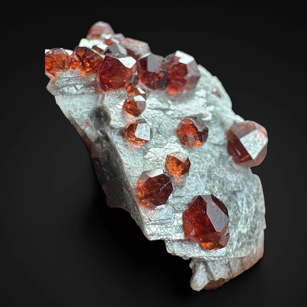 Garnet from Skardu District, Gilgit-Baltistan, Pakistan - image 4