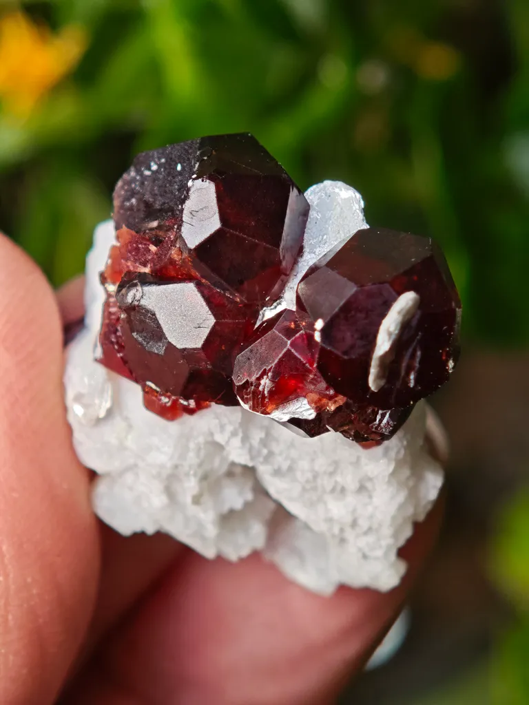 Garnet on Microcline from Skardu, Pakistan. Lustrous wine-red spessartine garnet crystals on matrix.  Great shape and amazing color contrast - image 2