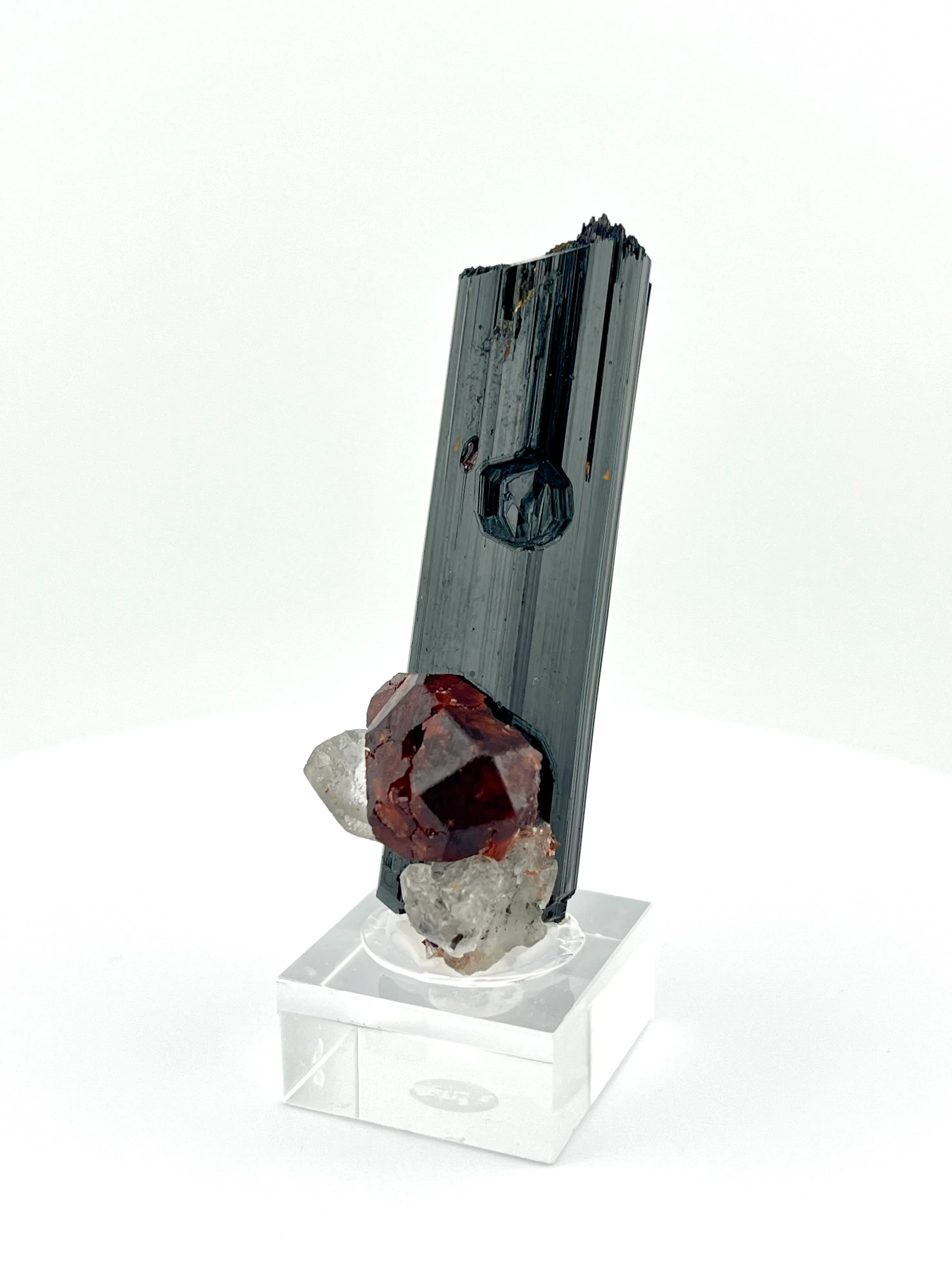 Garnet on Schrol from Pakistan - image 1