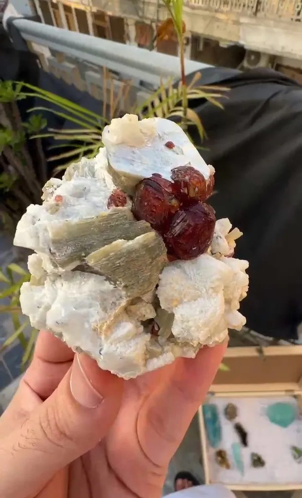 Garnet Speciman - image 3
