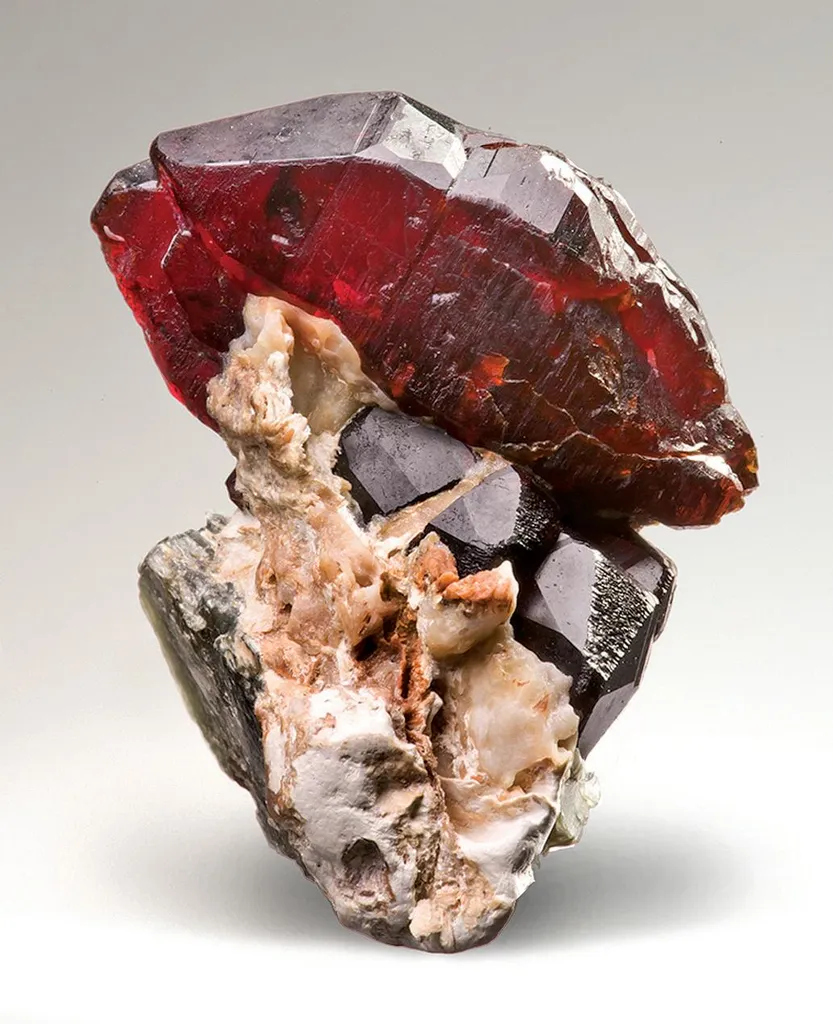 Garnet, Spessartine - image 1