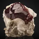 Garnet v. Spessartine, Quartz, Muscovite - image 1