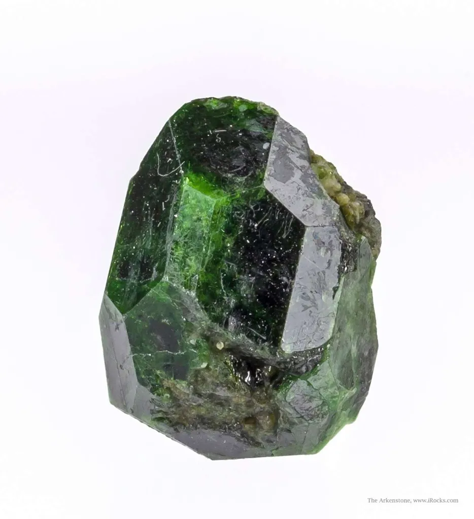 Garnet Var. Demantoid - image 2
