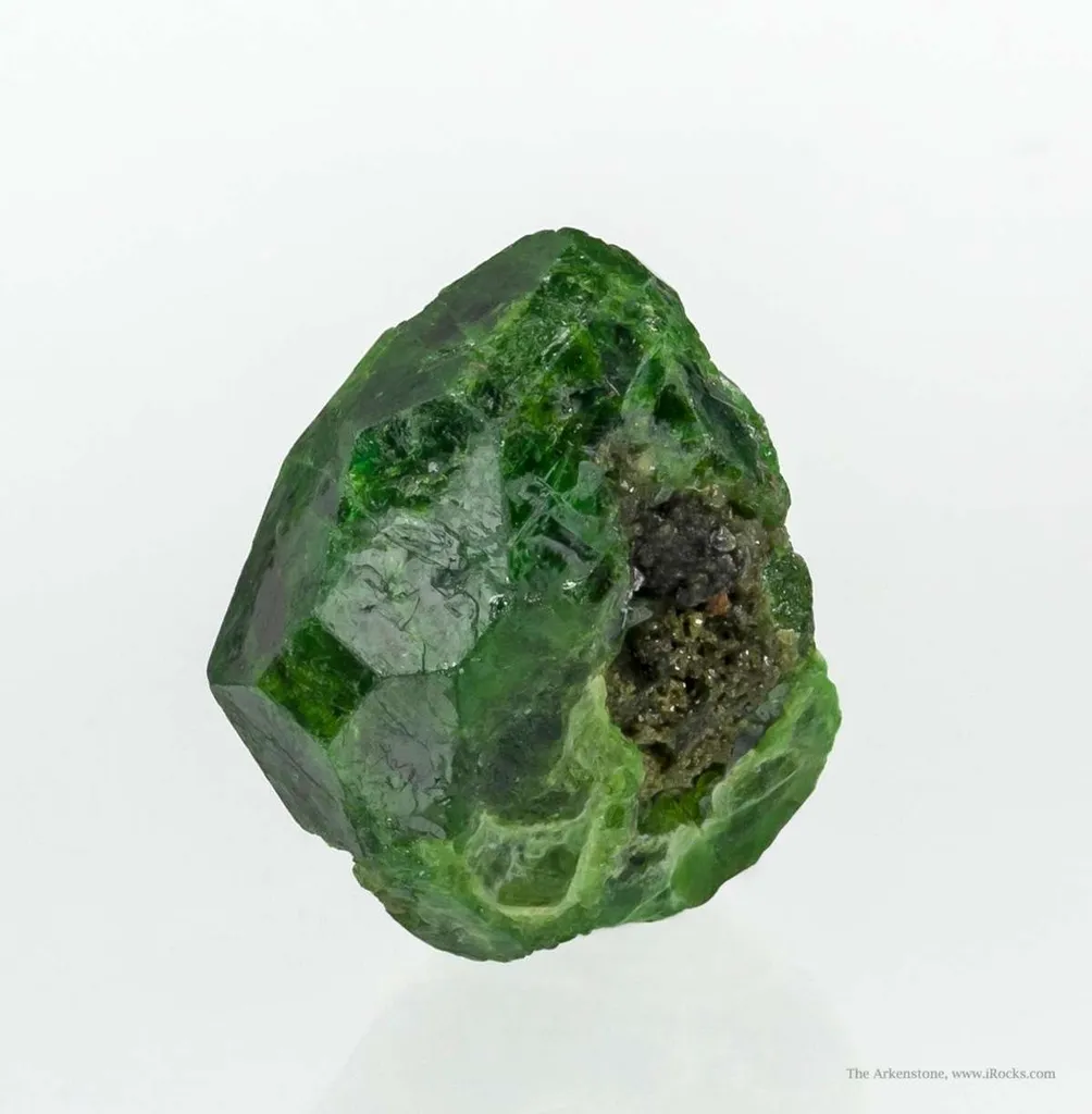 Garnet Var. Demantoid - image 3