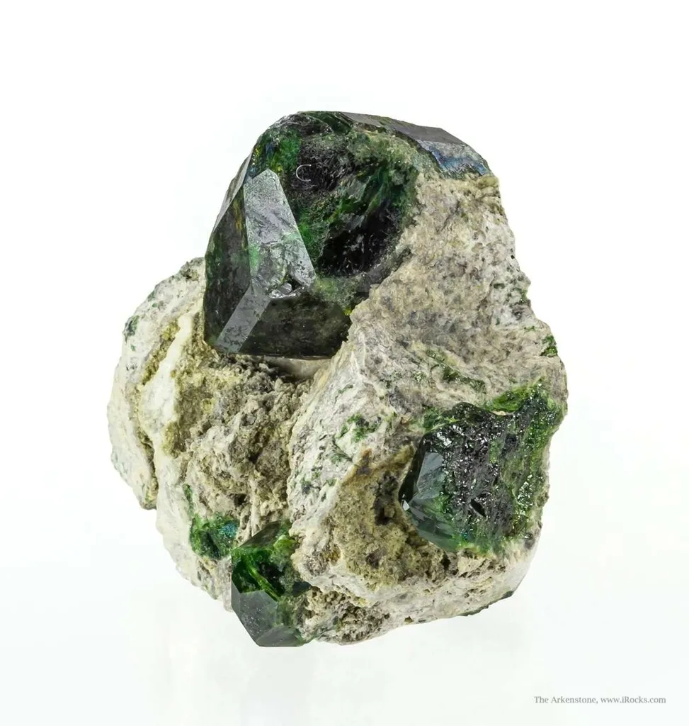 Garnet Var. Demantoid - image 2