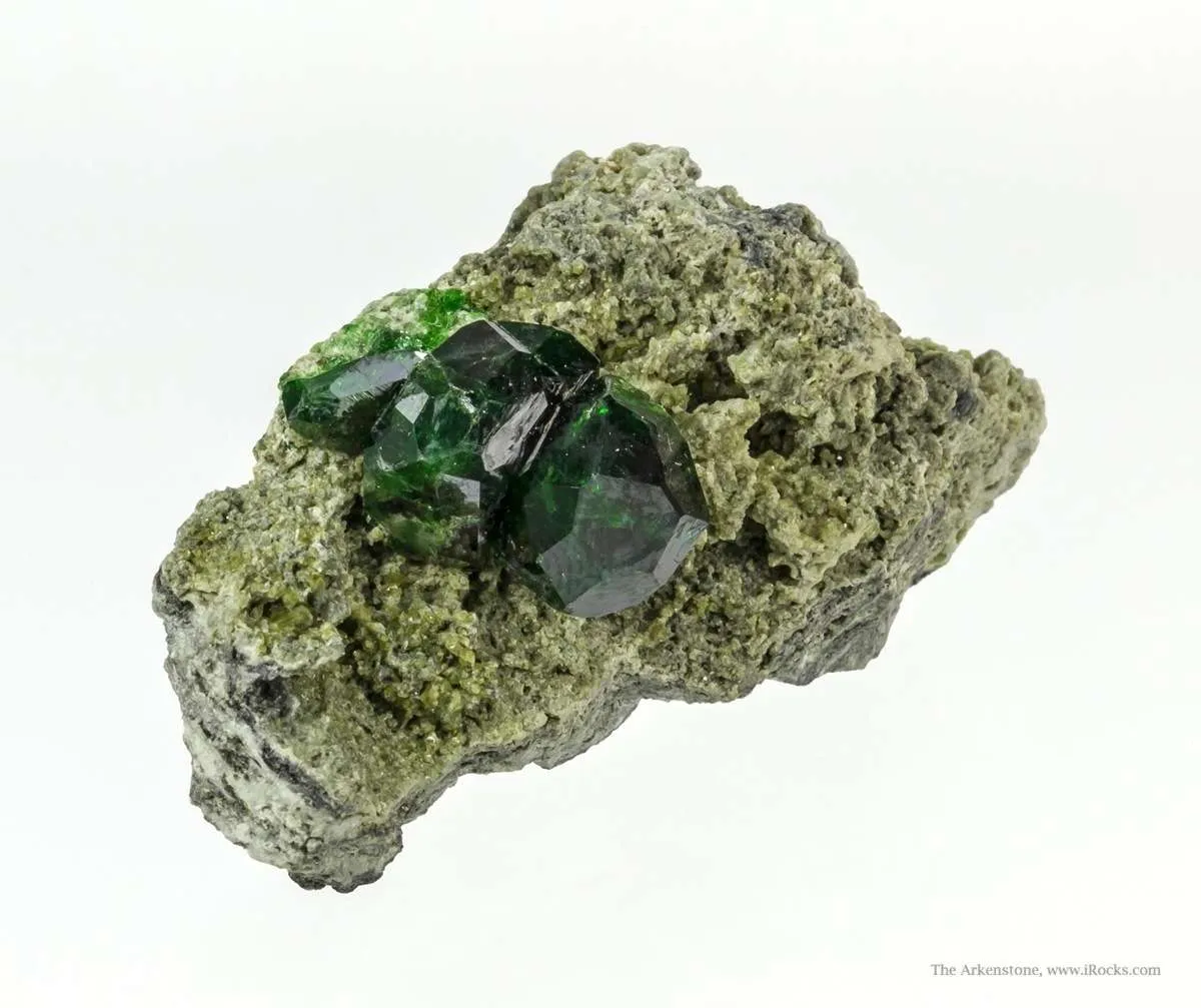 Garnet Var. Demantoid - image 4