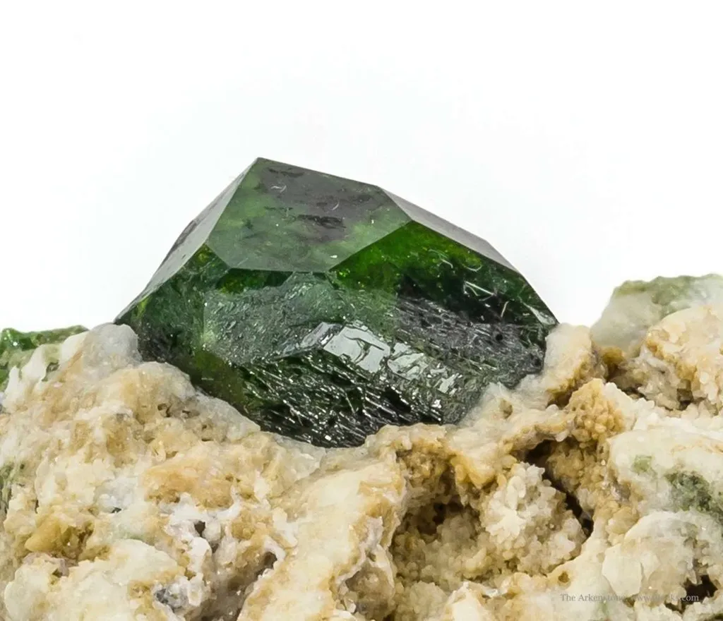 Garnet Var. Demantoid - image 2