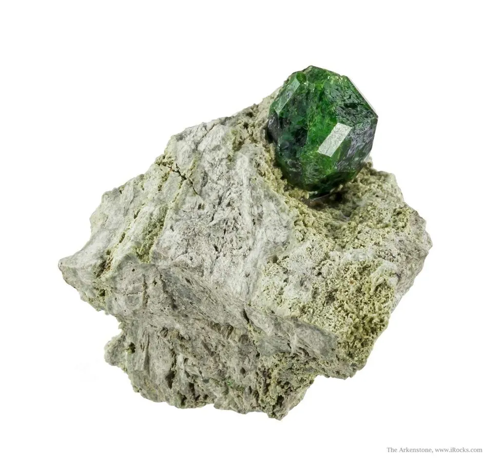 Garnet Var. Demantoid - image 4