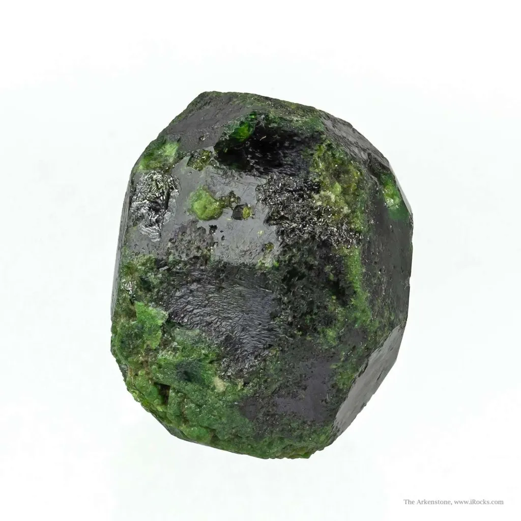 Garnet Var. Demantoid - image 4