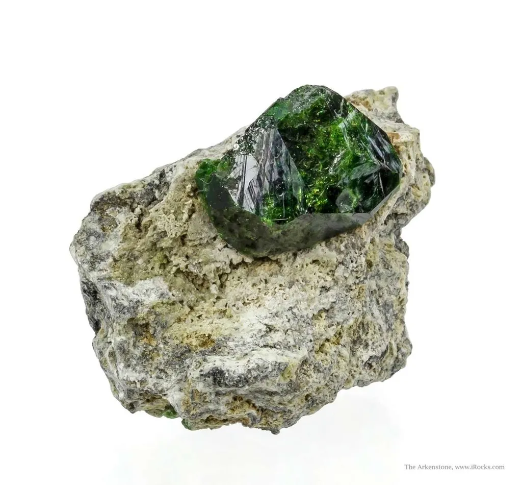 Garnet Var. Demantoid - image 4