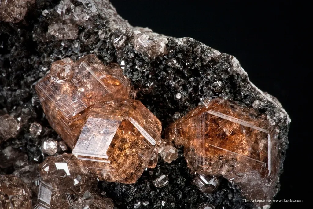 Garnet Var. Grossular - image 6