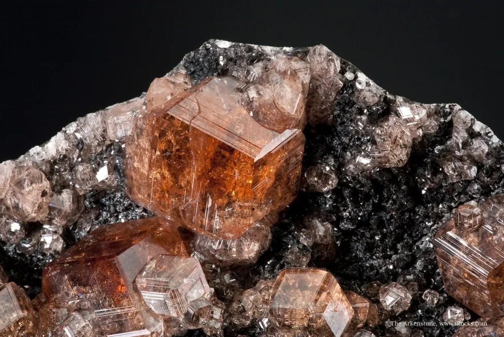 Garnet Var. Grossular - image 5