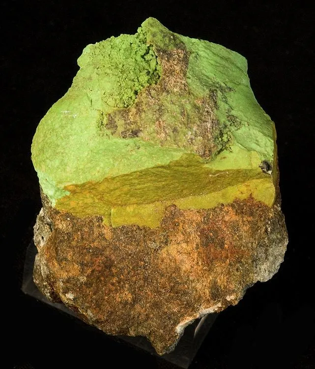 Gaspeite image