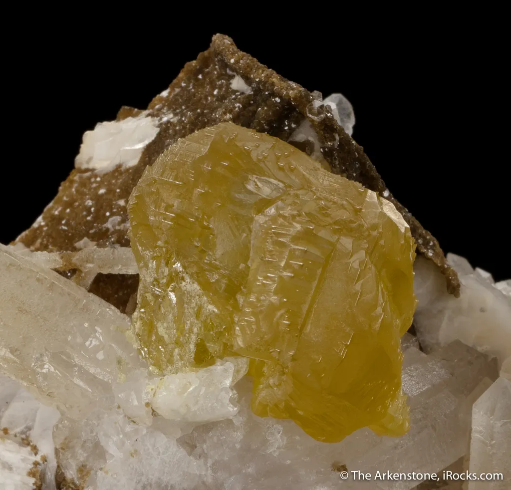 Gem Sphalerite and Quartz with Calcite image