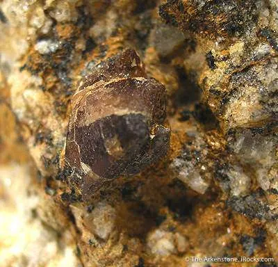 Genthelvite - image 2