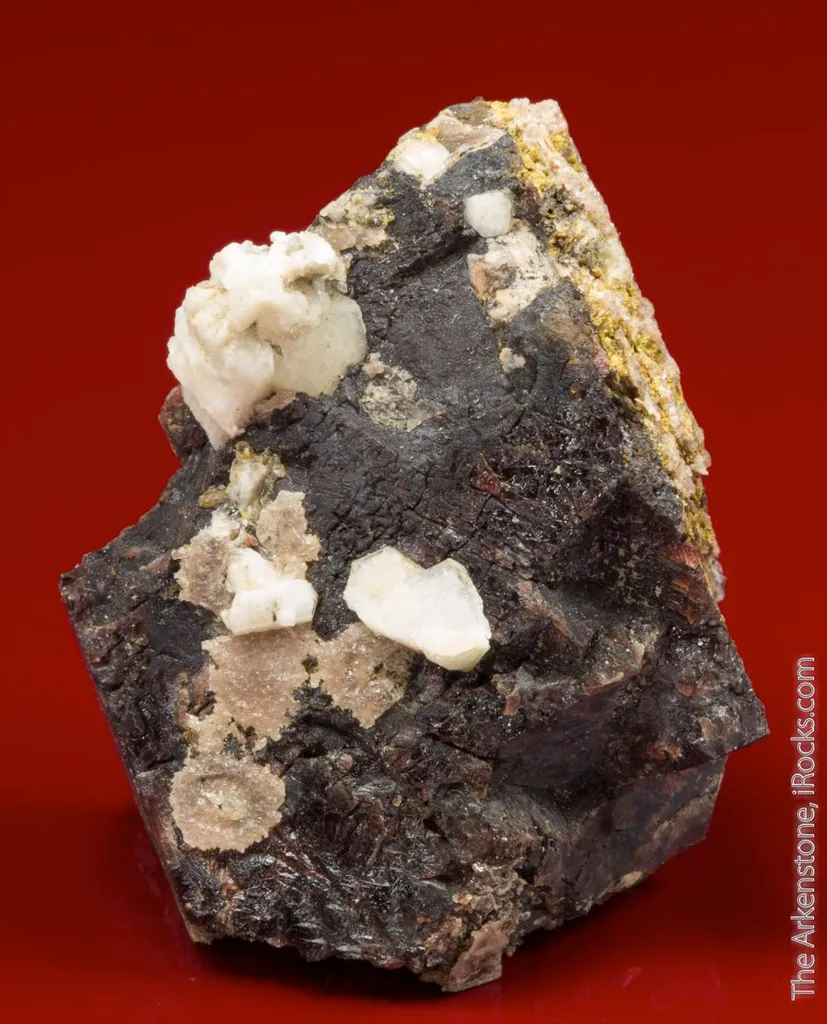 Genthelvite - image 3