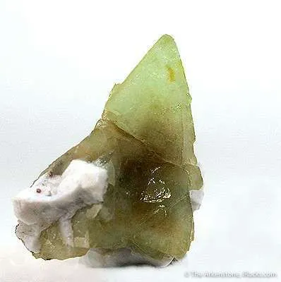 Genthelvite on Albite - image 3