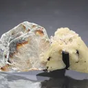 Genthelvite on Polylithionite - image 1